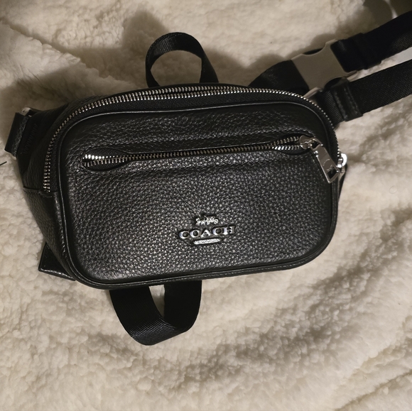 Used Coach Refined Pebble Leather Mini Belt bag - Picture 1 of 3